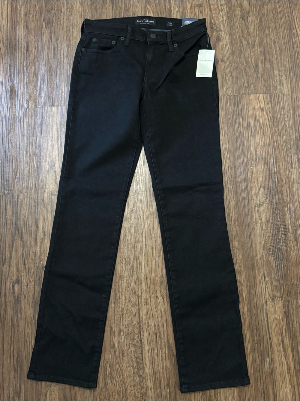 Lucky Brand Sweet Straight Black Jeans Size 2 Mid Rise Relaxed Fit NWT